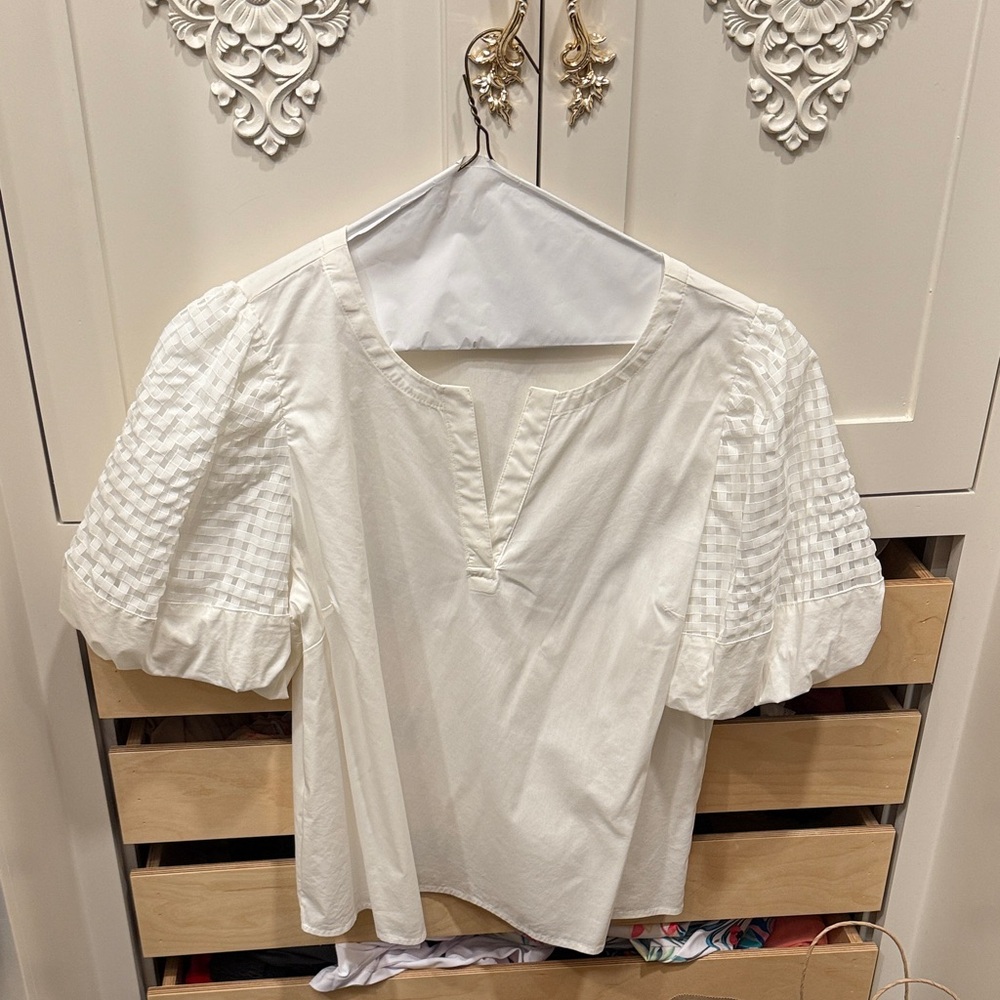 Marc New York White Textured Sleeve Blouse